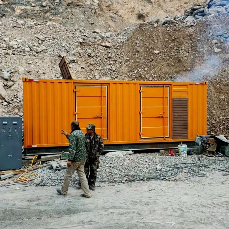 爱辉如何选择适合自己的 800KW 柴油发电机组?