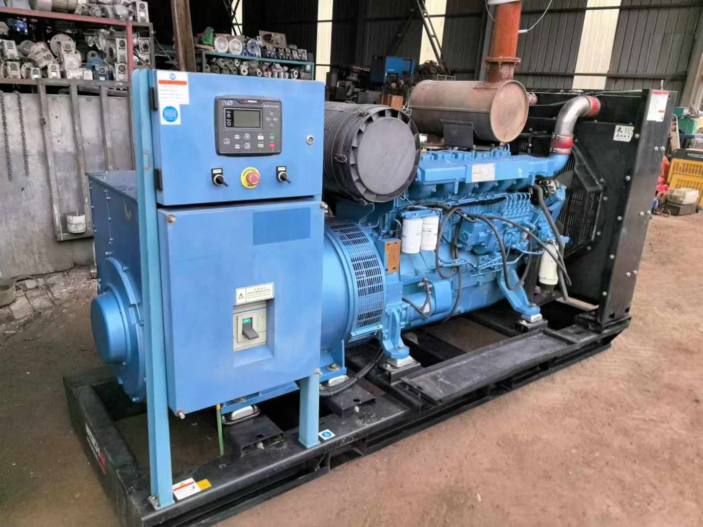 爱辉500kW 柴油发电机组可带动设备功率的计算公式是什么？